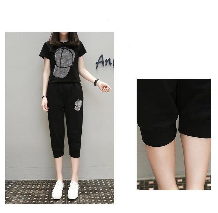 5XL 2 Piece Black & Bling Cap Print O Neck Short Sleeve Top w/ Capri Pants Plus Size Women